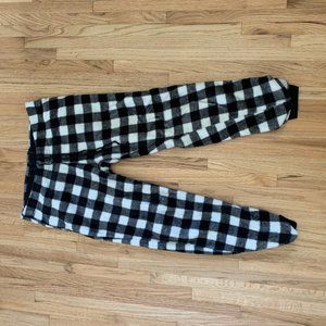 PLAID SWEATPANTS/PAJAMA PANTS